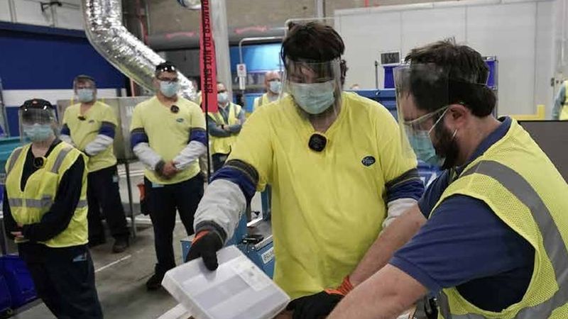 Équipes sur le site de Vega Baja